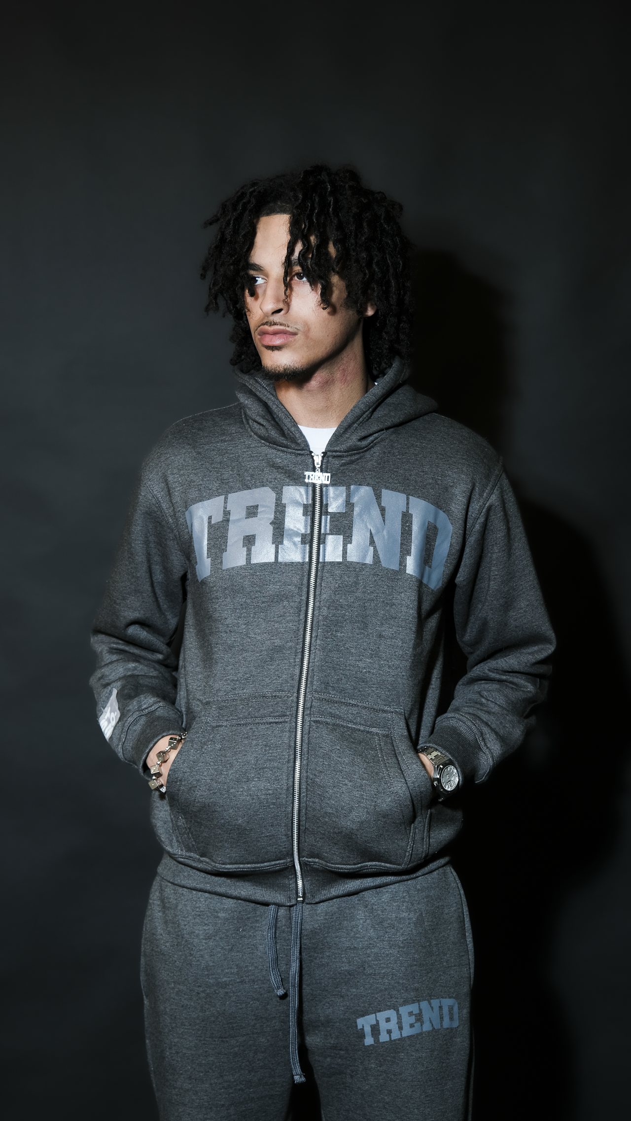 METAL GREY SWEATSUIT