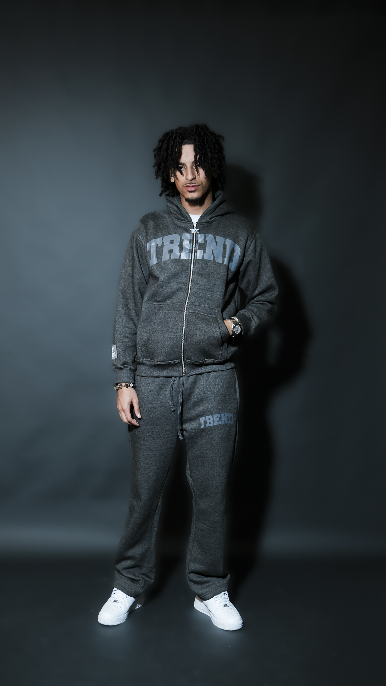METAL GREY SWEATSUIT